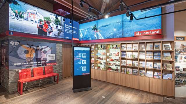 Info-Point Raststätte Glarnerland – VISIT Glarnerland AG 