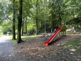 Spielplatz Niederberg, Näfels