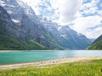 Early summer in the Klöntal
