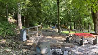 Feuerstelle u. Spielplatz Niederberg Näfels