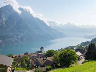 Obstalden über dem Walensee