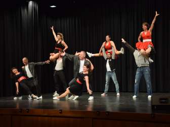 Def Linthdancers