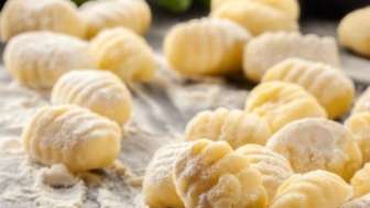 Rezept fuer italienische kartoffelkloesse gnocchi selber machen