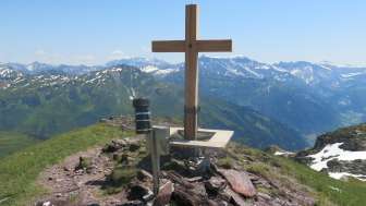 Gipfelkreuz beim Gufelstock