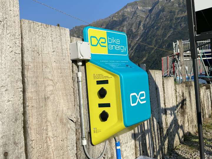 E-Bike Akkuladestation Berggasthaus Edelwyss Weissenberge