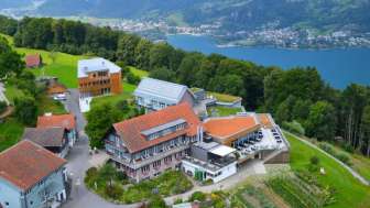 Aussenansicht des Seminarhotel Lihn am Walensee