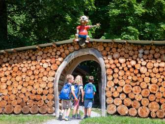 Braunwald Spiele und Erlebnisweg Linthal Maya Rhyner (69)