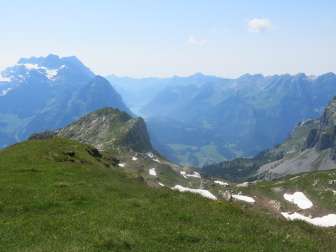 Gufelstock Blick ins Klöntal