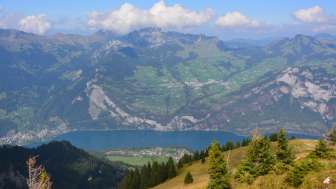 View from the Nüenchamm to the Walensee