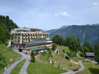 Hotel im Sommer